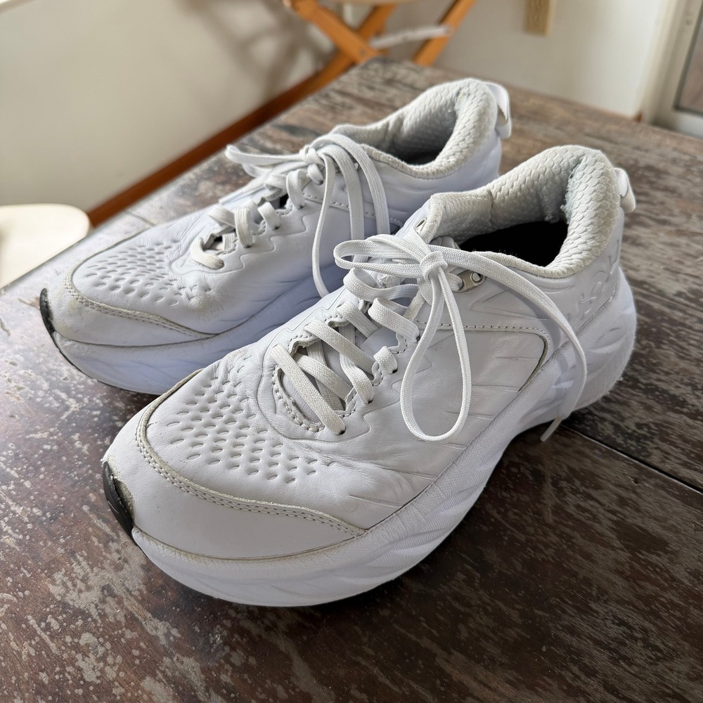 Hoka One One Bondi SR Women White Leather Slip Resistant Walking Shoes  7.5